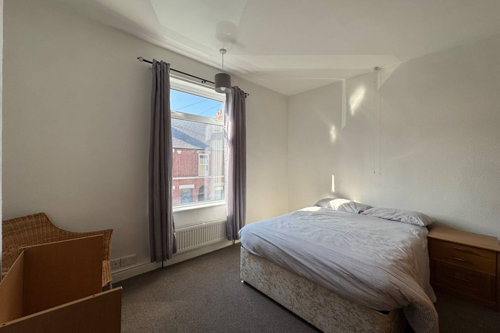 13 New Hall Road, Chesterfield, S40 1HE