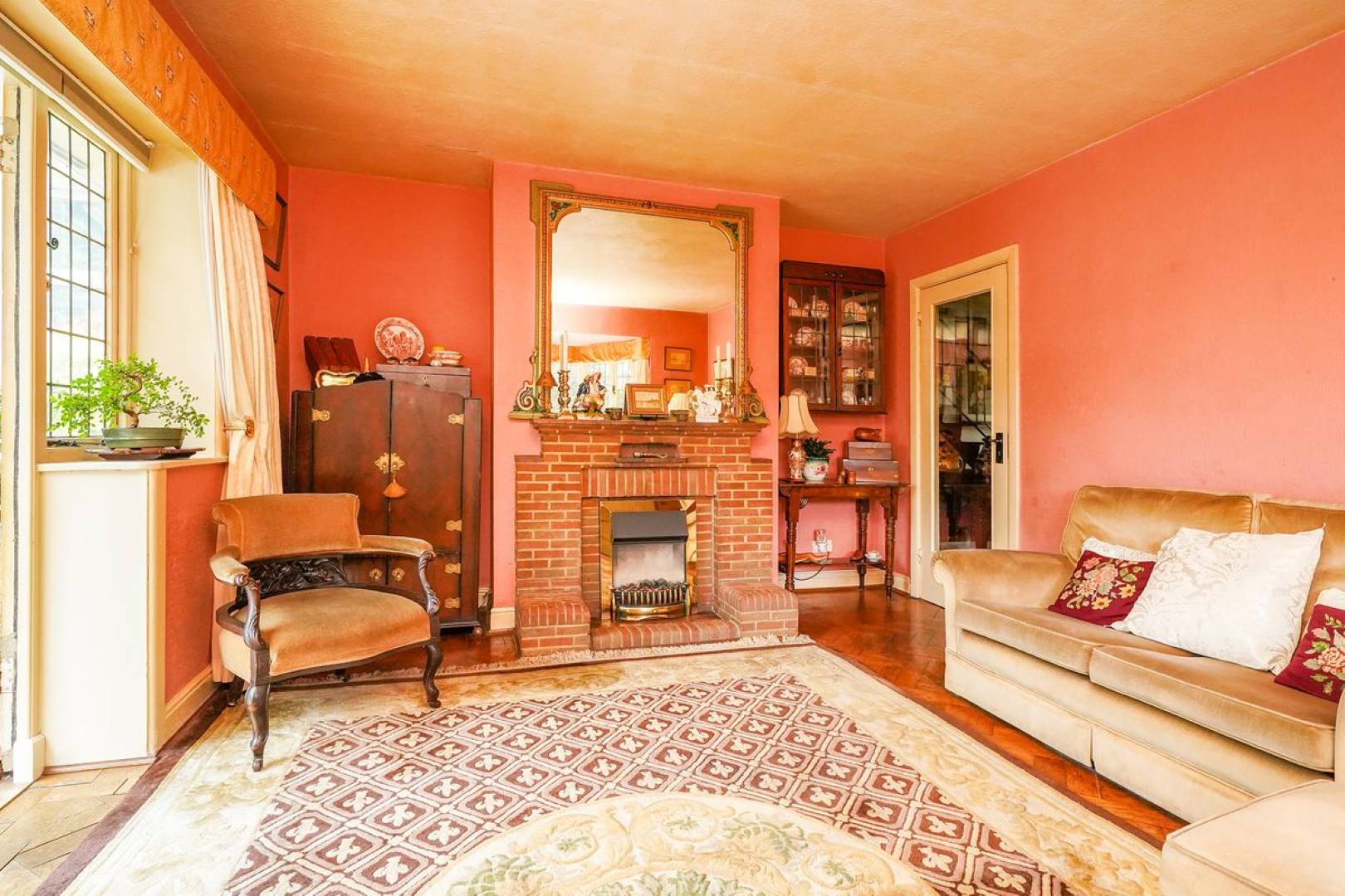 10 Hockley Lane, Wingerworth, Chesterfield, S42 6QG