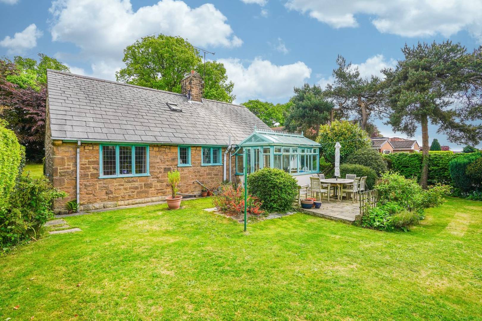 10 Hockley Lane, Wingerworth, Chesterfield, S42 6QG