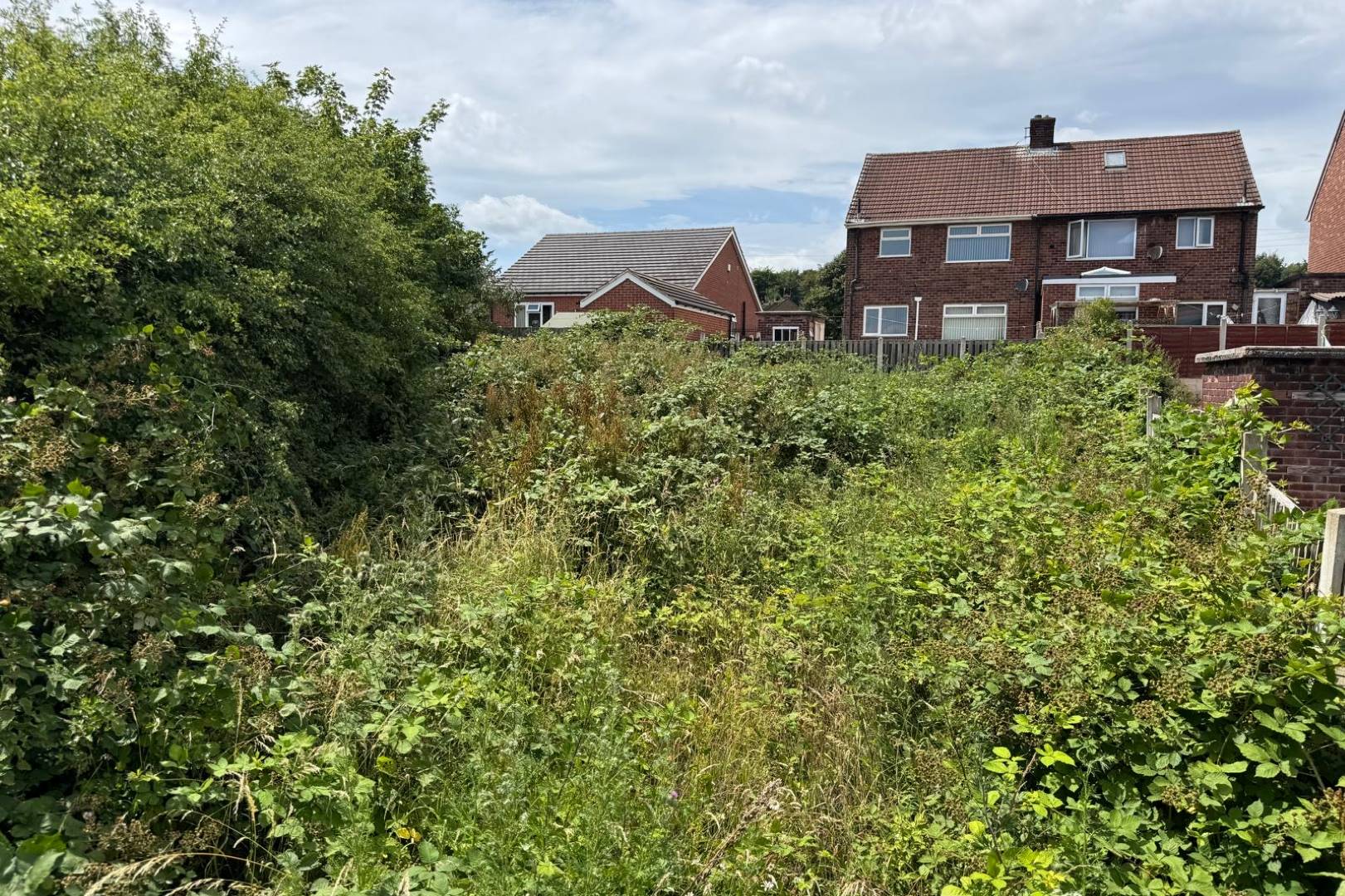 Land Adjacent to 28 Castleton Grove, Inkersall, Chesterfield, S43 3HU