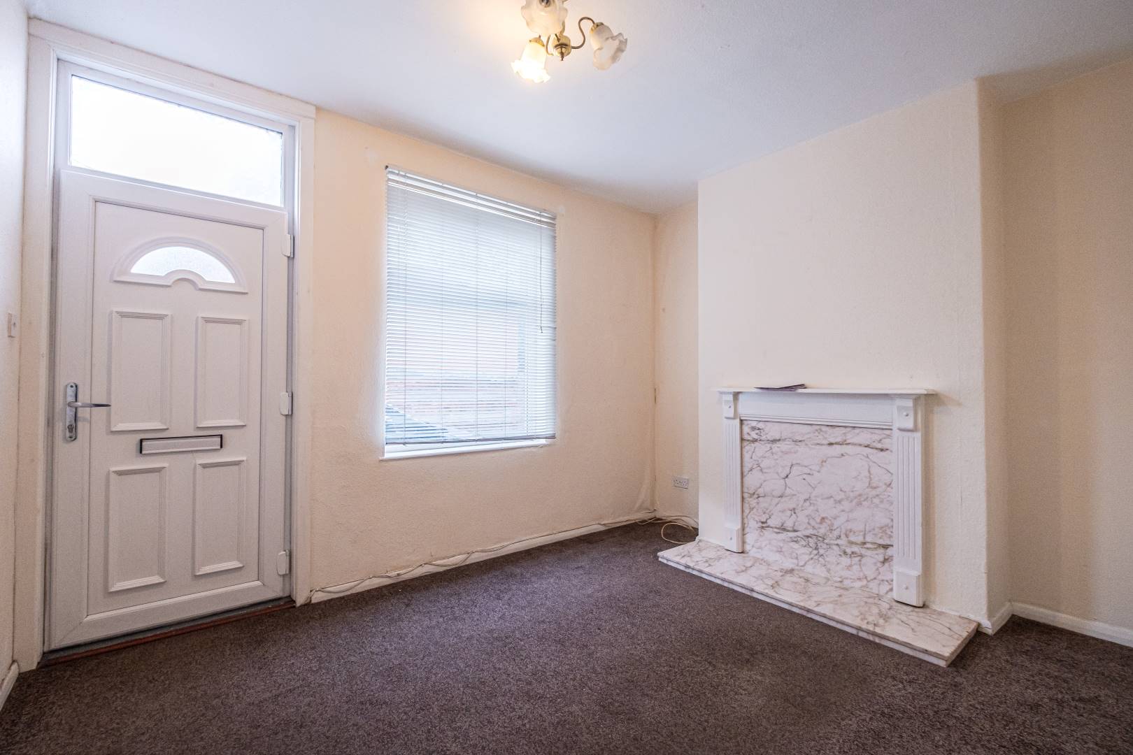 96 Park Road, Chesterfield, S40 2JX