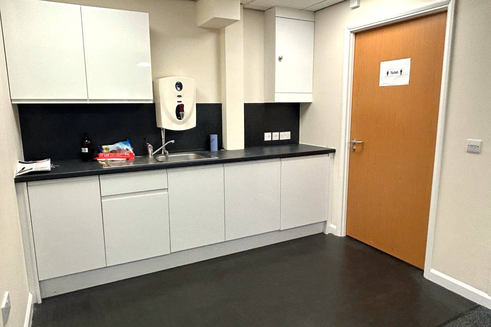 Unit 1, Piccadilly Heights, Wain Avenue, Chesterfield, S41 0GF