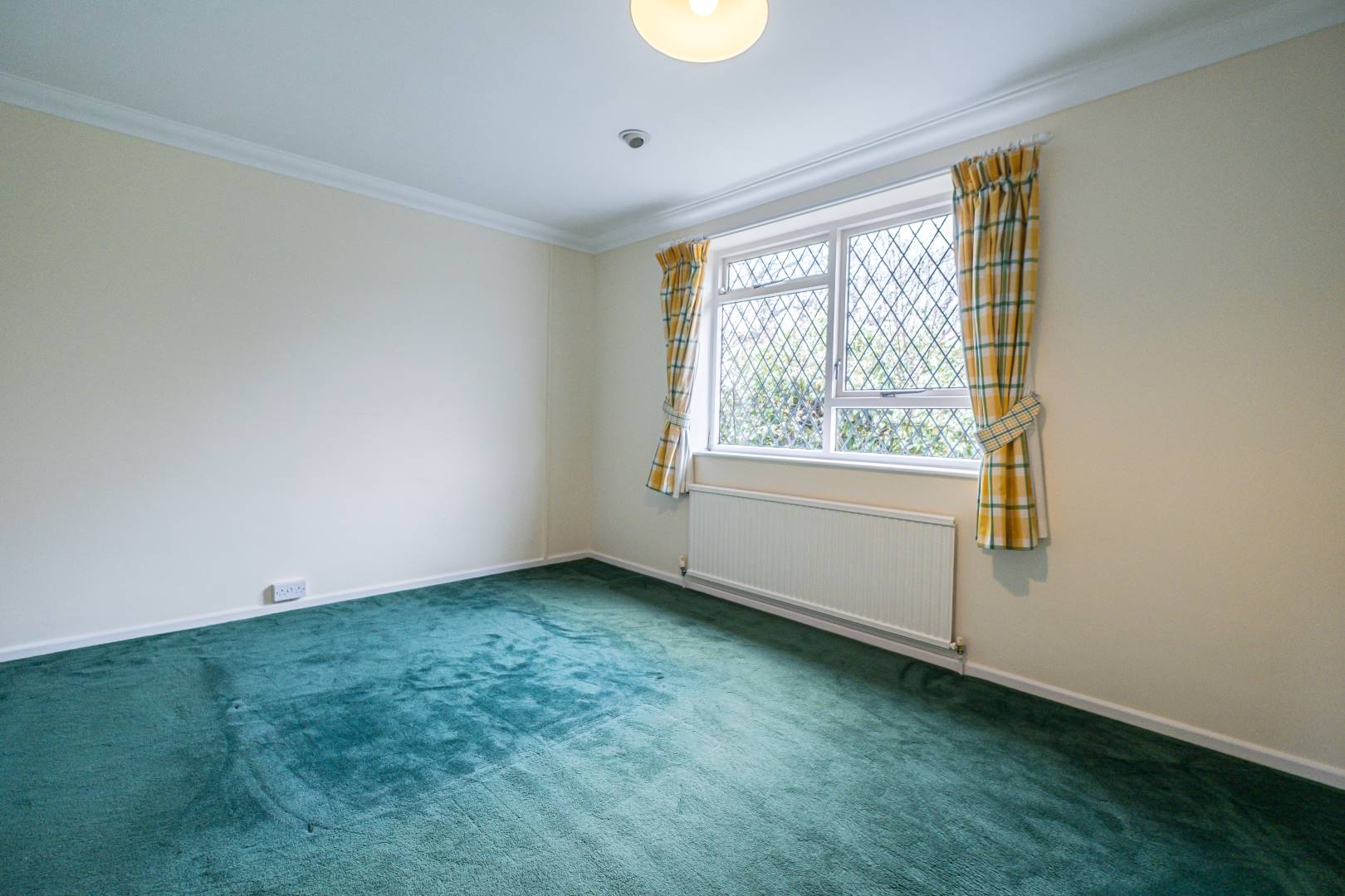 1 Pear Tree Avenue, Wingerworth, Chesterfield, S42 6QB