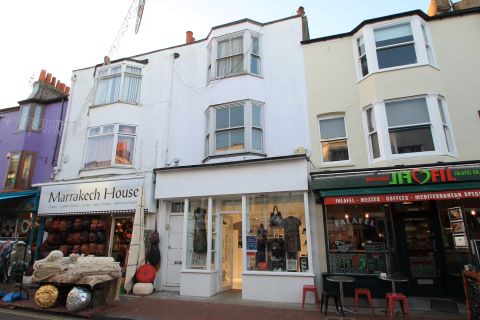 Property for auction in East Sussex)
