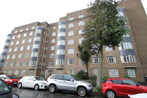 Property for auction in East Sussex)