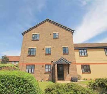 Property for auction in Essex)
