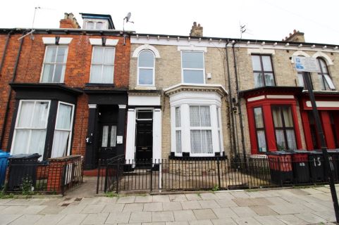 Property for auction in East Yorkshire)