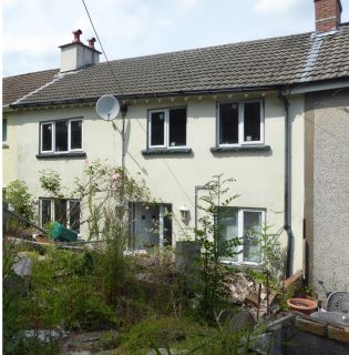 Property for auction in Mid Glamorgan)