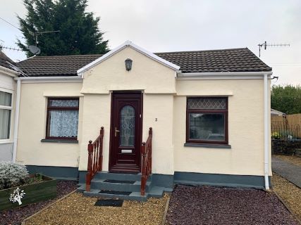 Property for auction in Mid Glamorgan)