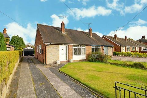 Property for auction in Cheshire)