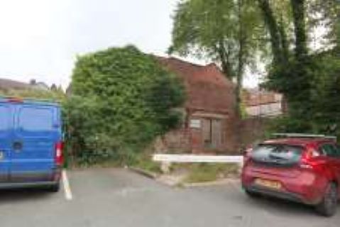 Property for auction in Staffordshire)