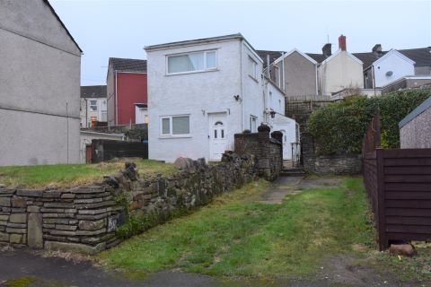 Property for auction in West Glamorgan)