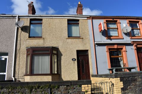 Property for auction in West Glamorgan)