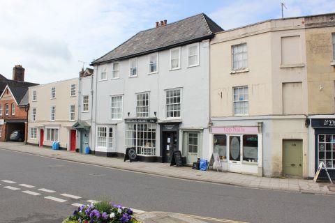 Property for auction in Wiltshire)