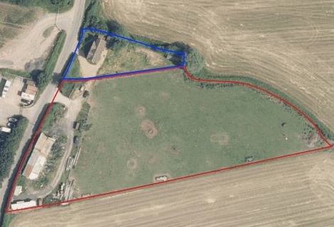 Property for auction in Wiltshire)