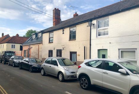 Property for auction in Wiltshire)