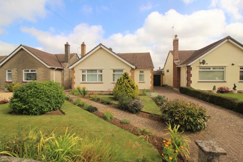 Property for auction in Wiltshire)
