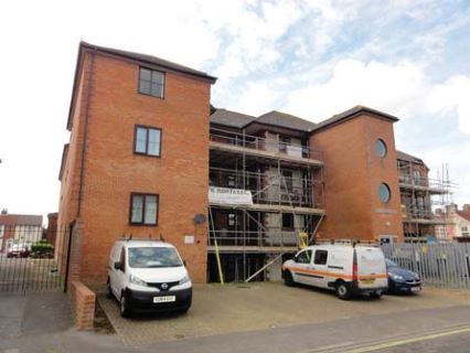 Property for auction in Hampshire)