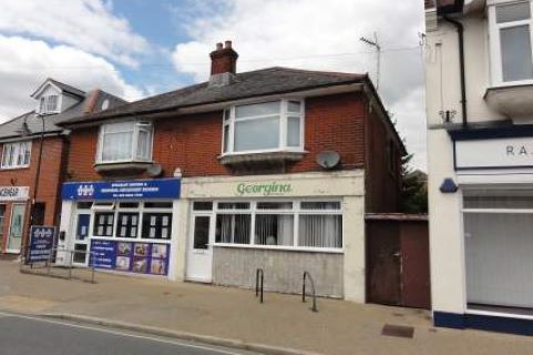 Property for auction in Hampshire)