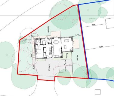 Property for auction in West Sussex)