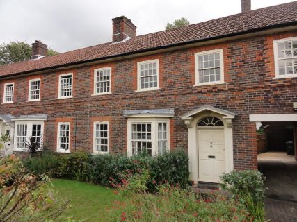 Property for auction in Hampshire)