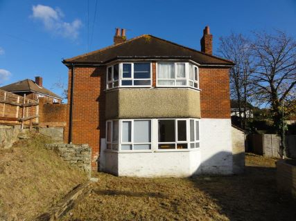 Property for auction in Hampshire)