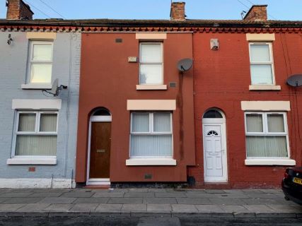 Property for auction in Merseyside)