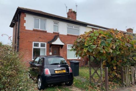 Property for auction in Merseyside)