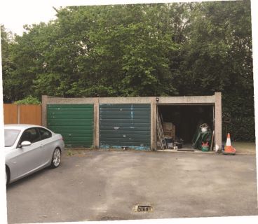 Property for auction in Hampshire)
