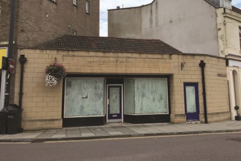 Property for auction in Wiltshire)