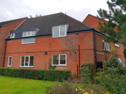 Property for auction in Warwickshire)