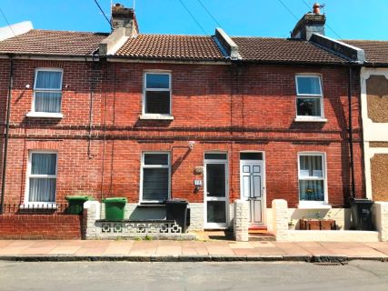 Property for auction in East Sussex)