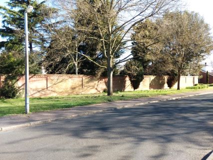 Property for auction in Essex)