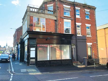 Property for auction in Essex)