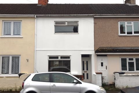 Property for auction in Wiltshire)