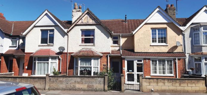 Property for auction in Wiltshire)