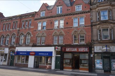 Property for auction in West Midlands)