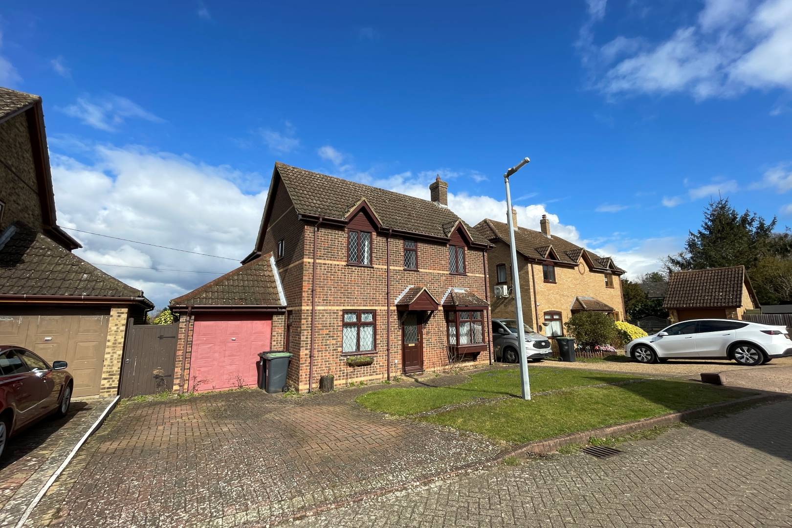 10 The Grange, Lower Caldecote, Biggleswade, SG18 9ET