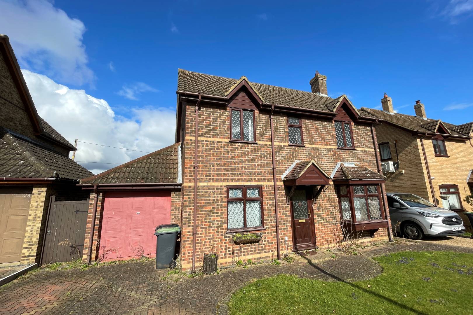 10 The Grange, Lower Caldecote, Biggleswade, SG18 9ET