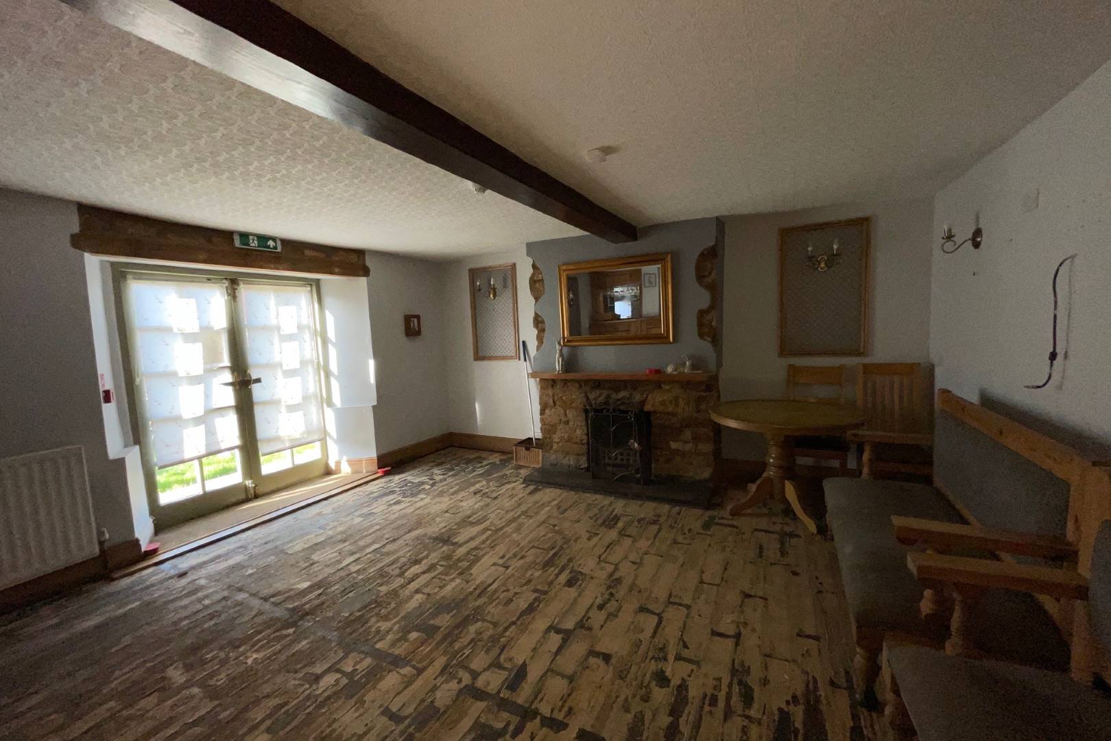 The Hare, 5 Main Street, Loddington, Kettering, NN14 1LA