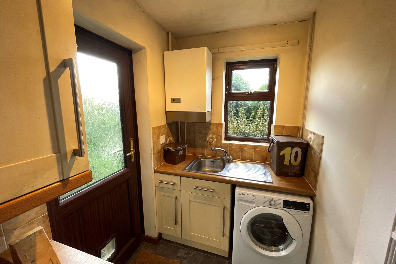 10 The Grange, Lower Caldecote, Biggleswade, SG18 9ET