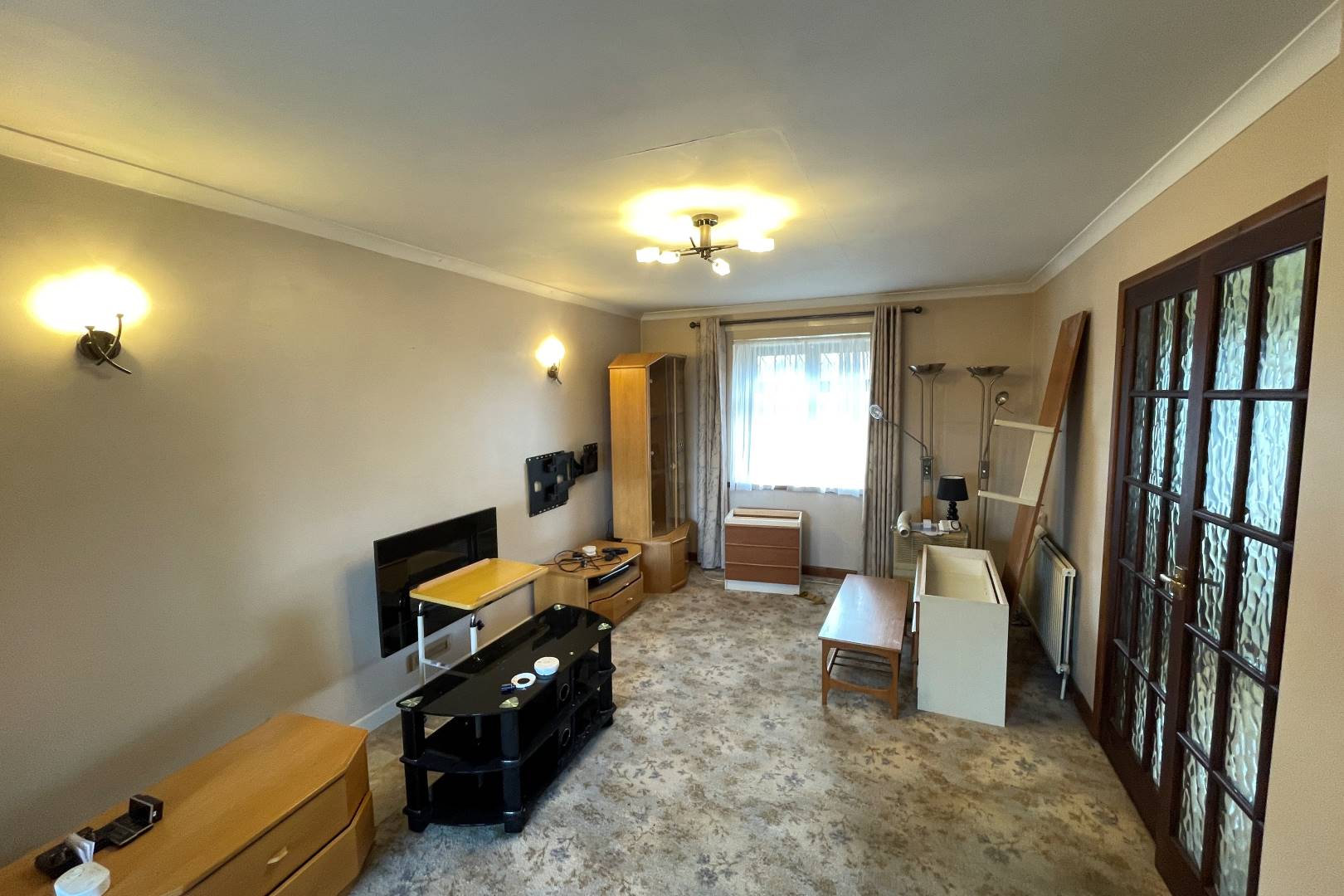 10 The Grange, Lower Caldecote, Biggleswade, SG18 9ET