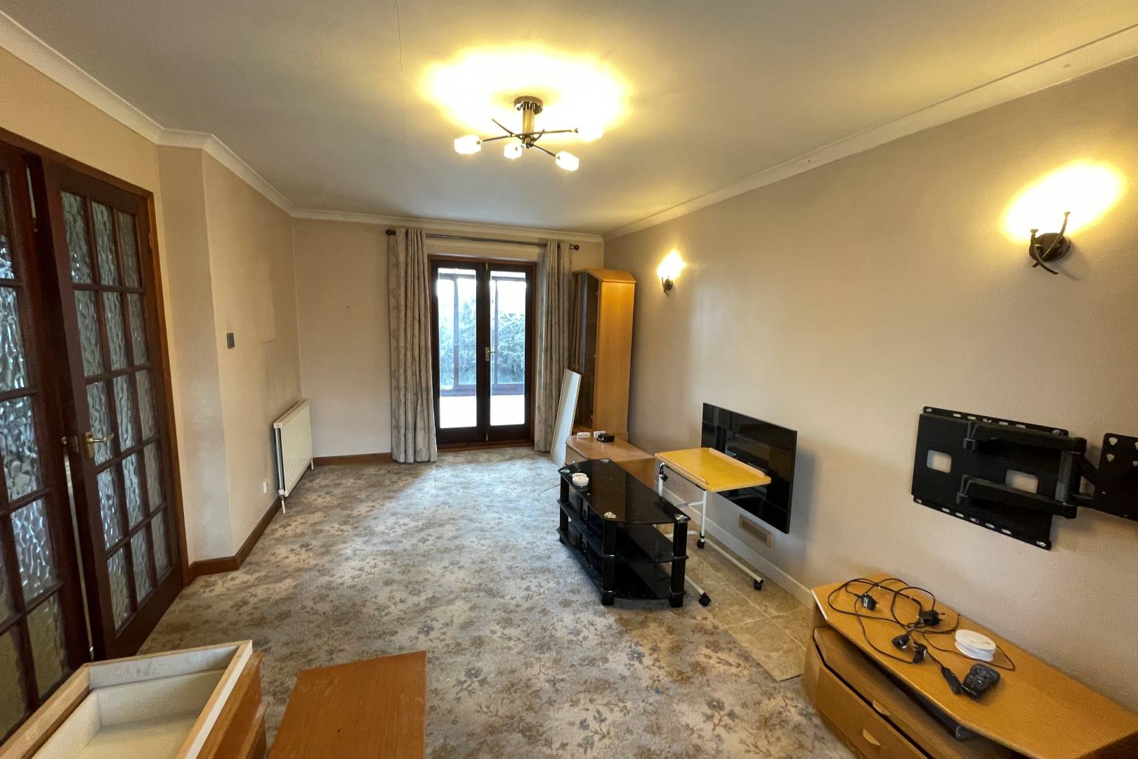 10 The Grange, Lower Caldecote, Biggleswade, SG18 9ET