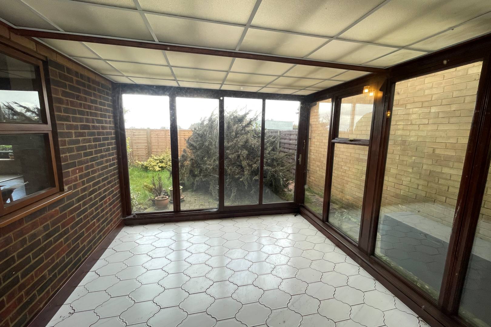 10 The Grange, Lower Caldecote, Biggleswade, SG18 9ET