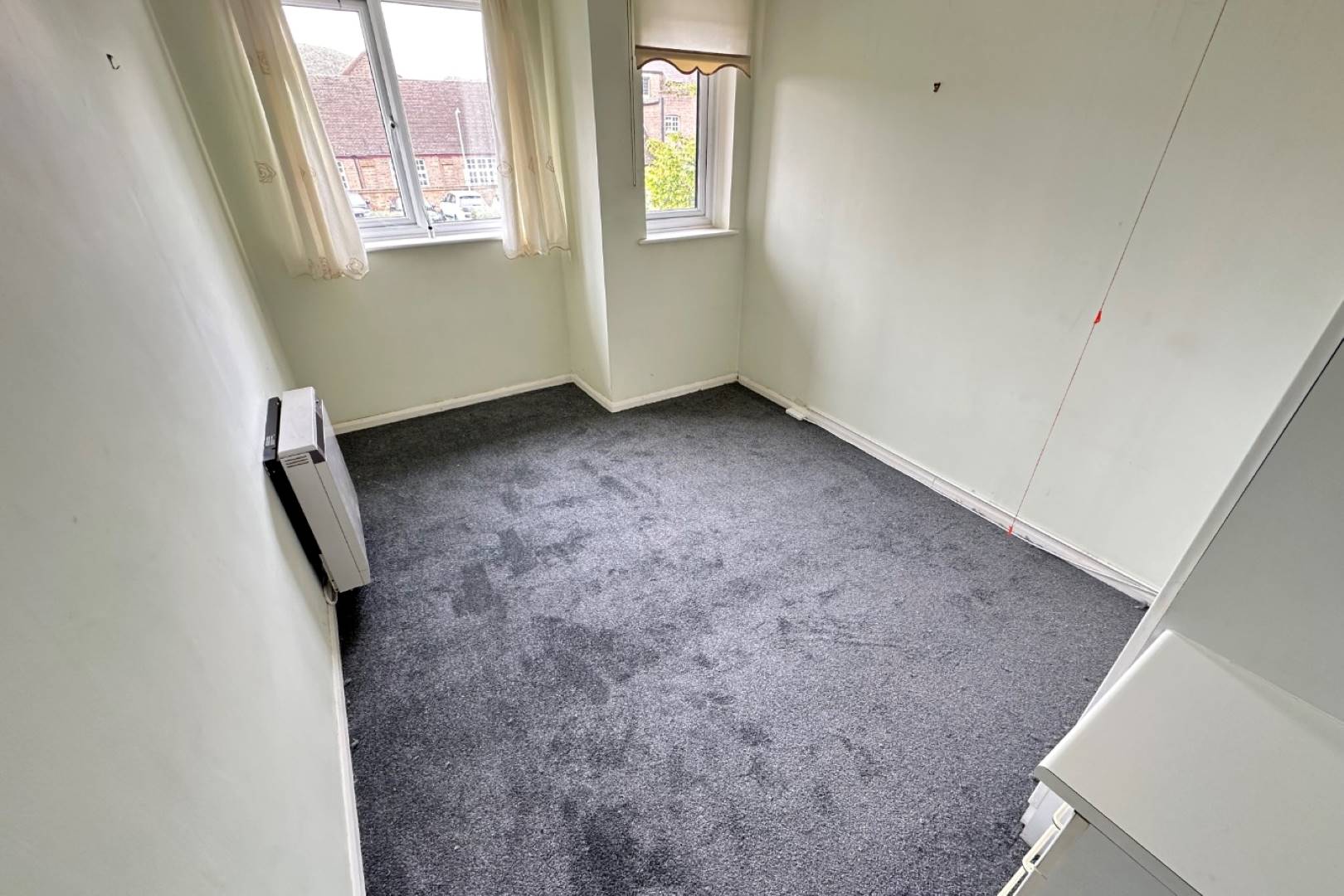 Flat 14, Norton Court, High Street South, Dunstable, LU6 3SZ