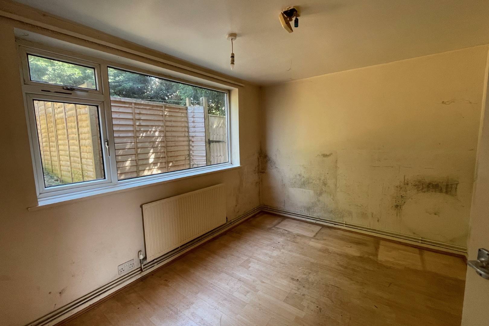 13 Porlock Drive, Luton, LU2 9LL