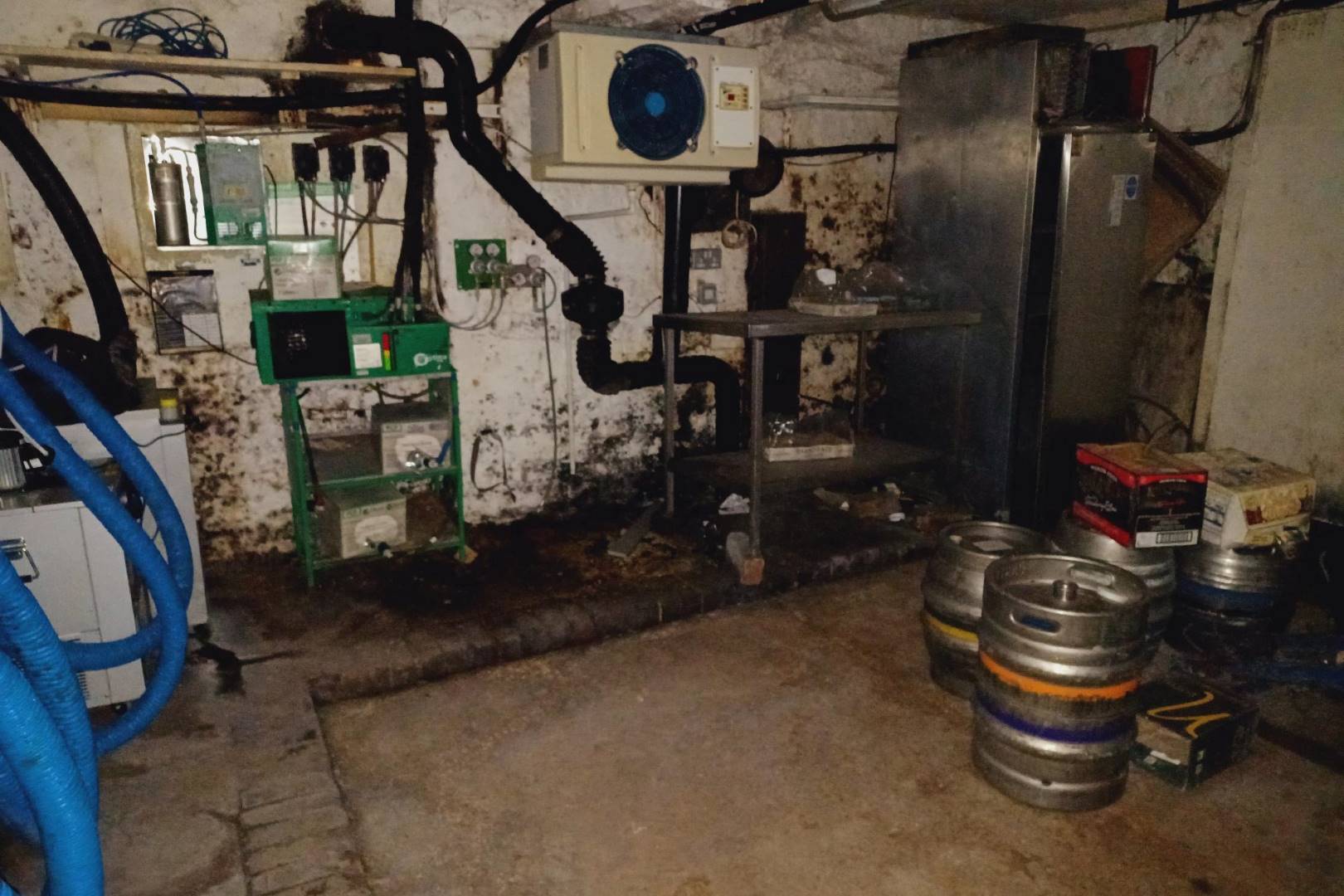 The Hare, 5 Main Street, Loddington, Kettering, NN14 1LA