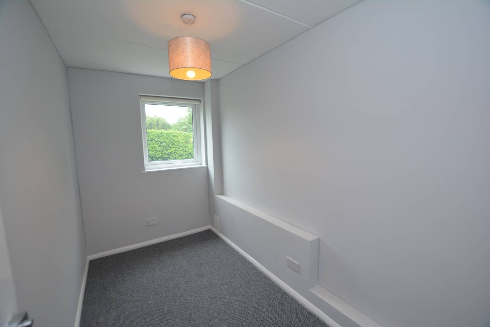 2 Warren Bank, Simpson, Milton Keynes, MK6 3AQ