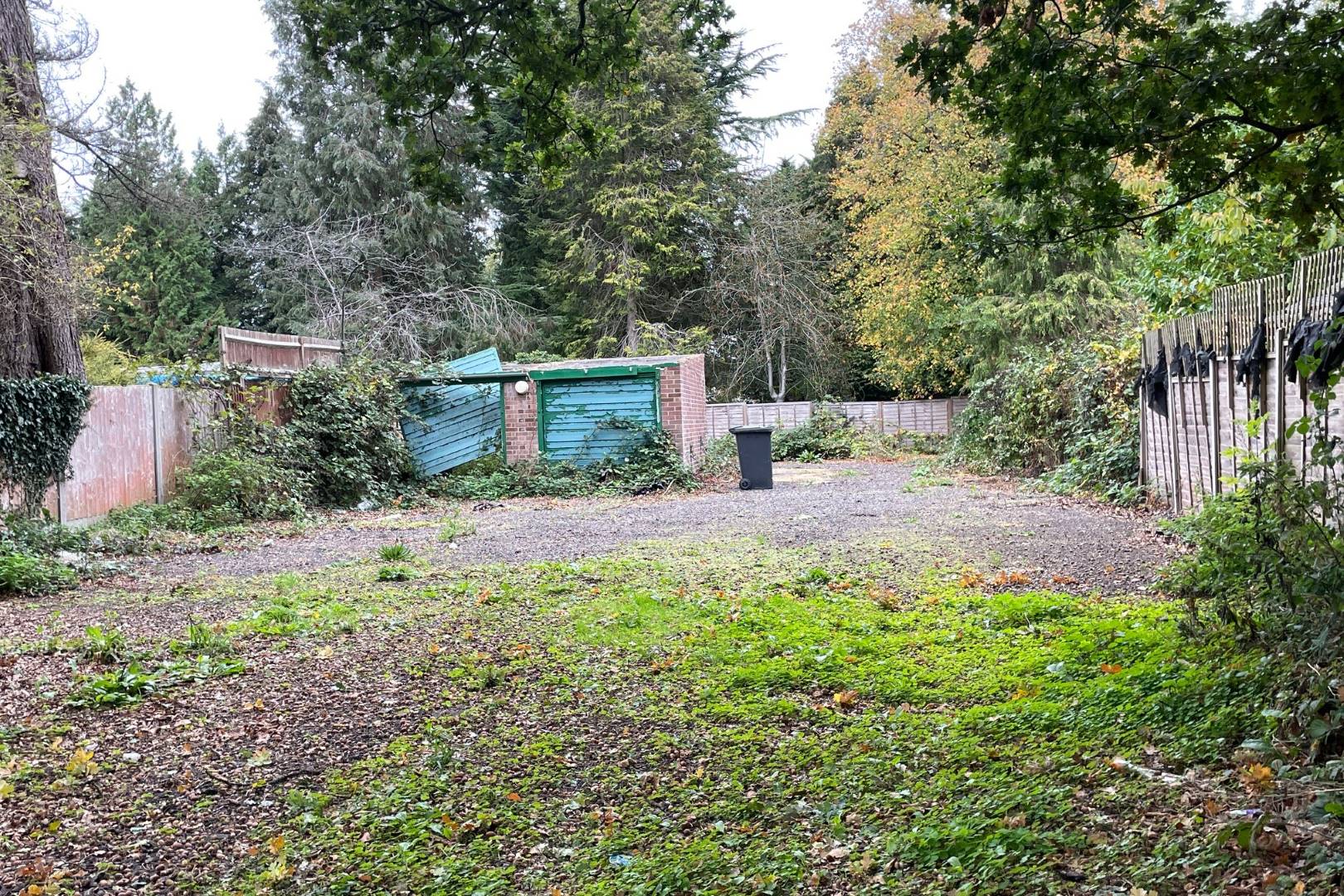 Land Adjoining 1 Uplands Court, London Road, Luton, LU1 3RQ