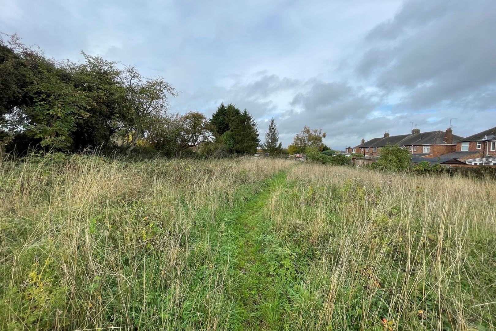 Development site at 45 Hillside Road, Wellingborough, NN8 4AW